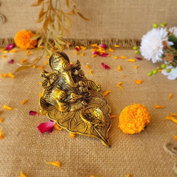 Brass Ganpati Petal - Image 2